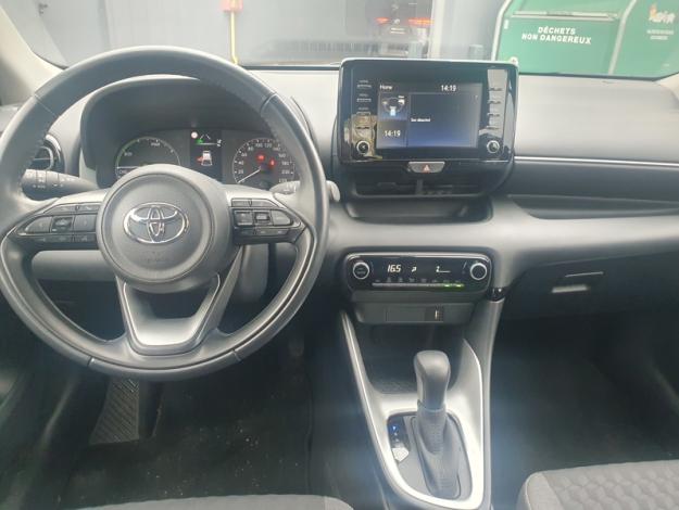 TOYOTA Yaris 116h France  
