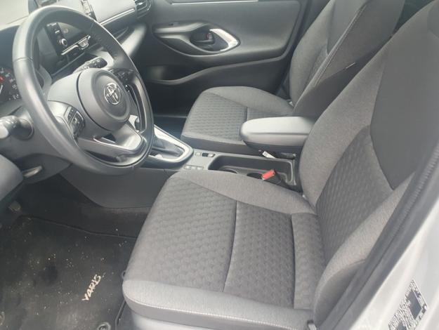 TOYOTA Yaris 116h France  