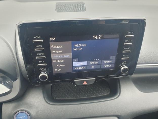 TOYOTA Yaris 116h France  