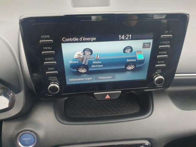 TOYOTA Yaris 116h France  