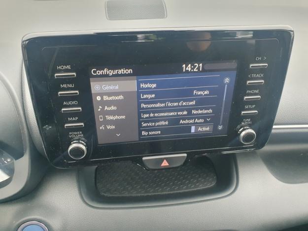 TOYOTA Yaris 116h France  