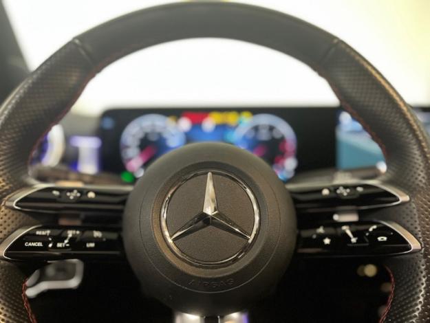 MERCEDES-BENZ Classe A 200 d AMG Line  