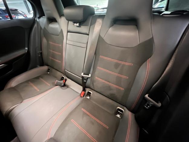MERCEDES-BENZ Classe A 200 d AMG Line  