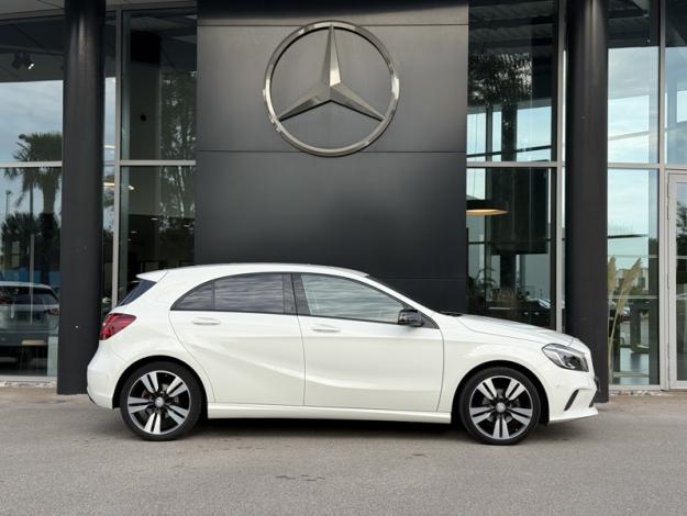 MERCEDES-BENZ Classe A A 180 d Intuition  
