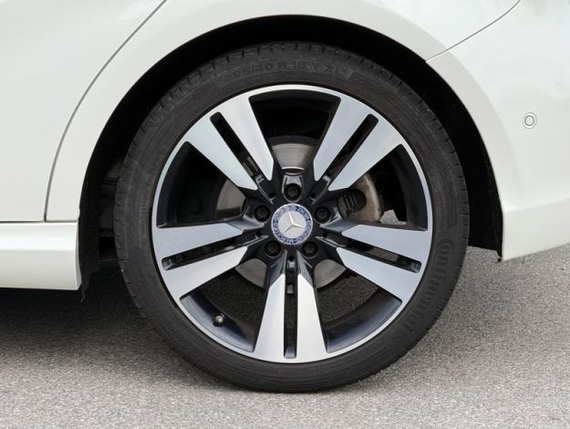 MERCEDES-BENZ Classe A A 180 d Intuition  