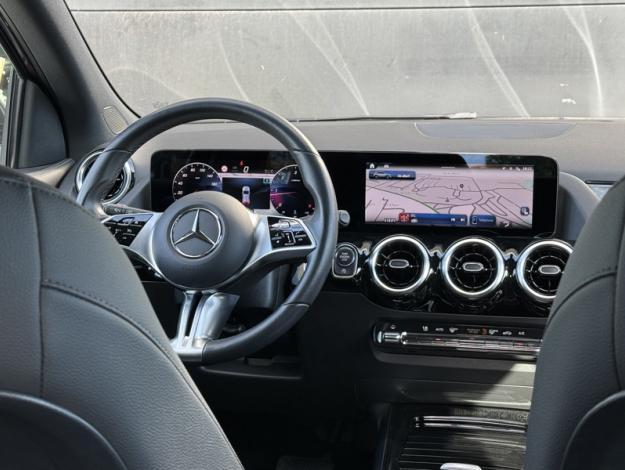 MERCEDES-BENZ GLA 200 d Progressive Line  GLA 200 d Progressive Line