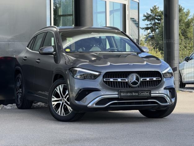 MERCEDES-BENZ GLA 200 d Progressive Line  GLA 200 d Progressive Line