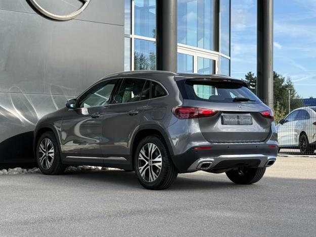 MERCEDES-BENZ GLA 200 d Progressive Line  GLA 200 d Progressive Line
