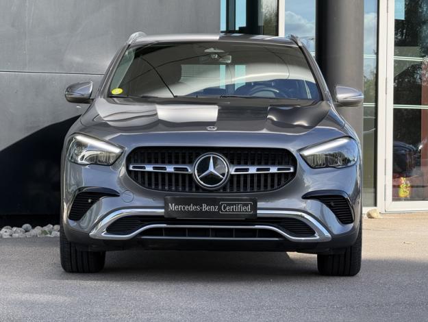 MERCEDES-BENZ GLA 200 d Progressive Line  GLA 200 d Progressive Line