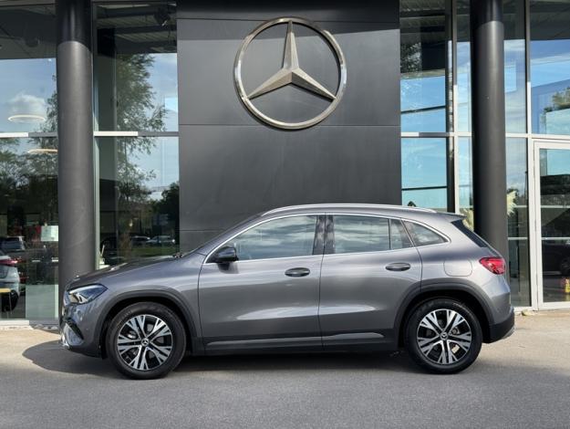 MERCEDES-BENZ GLA 200 d Progressive Line  GLA 200 d Progressive Line