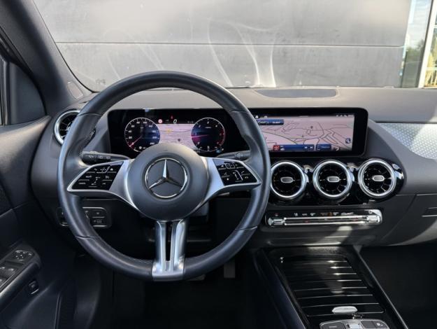 MERCEDES-BENZ GLA 200 d Progressive Line  GLA 200 d Progressive Line