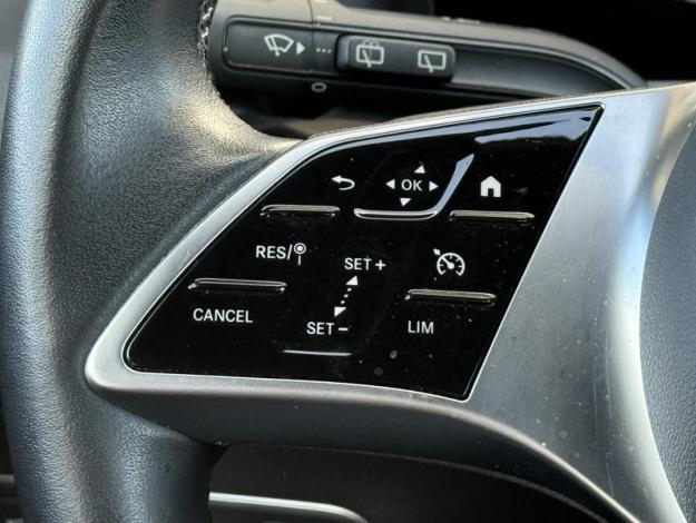 MERCEDES-BENZ GLA 200 d Progressive Line  GLA 200 d Progressive Line