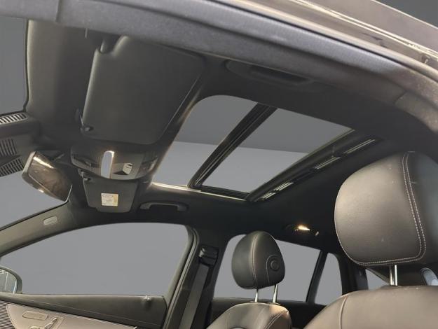 MERCEDES-BENZ EQC 400 4MATIC AMG Line  