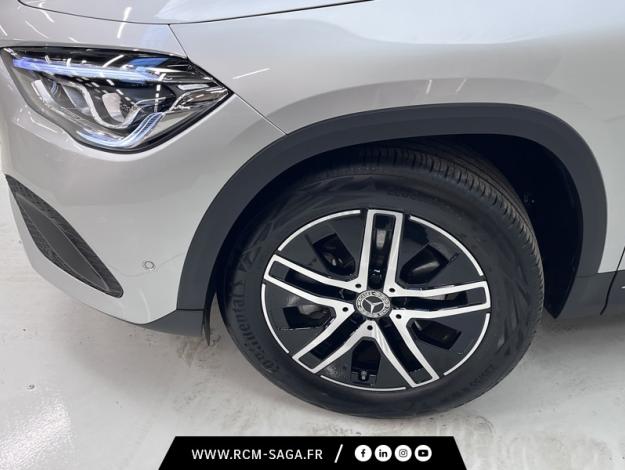 MERCEDES-BENZ GLA 200 Progressive Line  