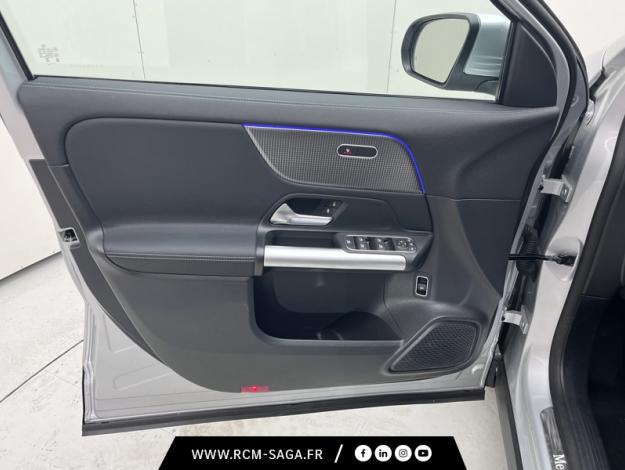 MERCEDES-BENZ GLA 200 Progressive Line  