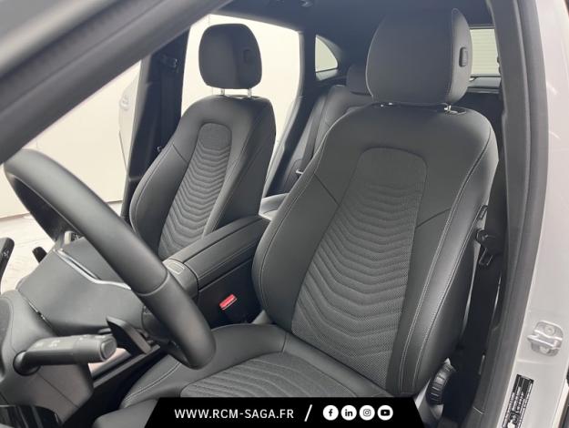 MERCEDES-BENZ GLA 200 Progressive Line  
