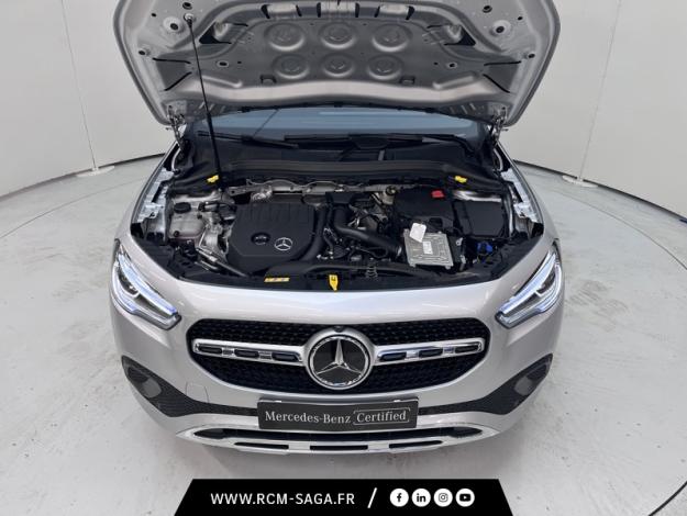 MERCEDES-BENZ GLA 200 Progressive Line  