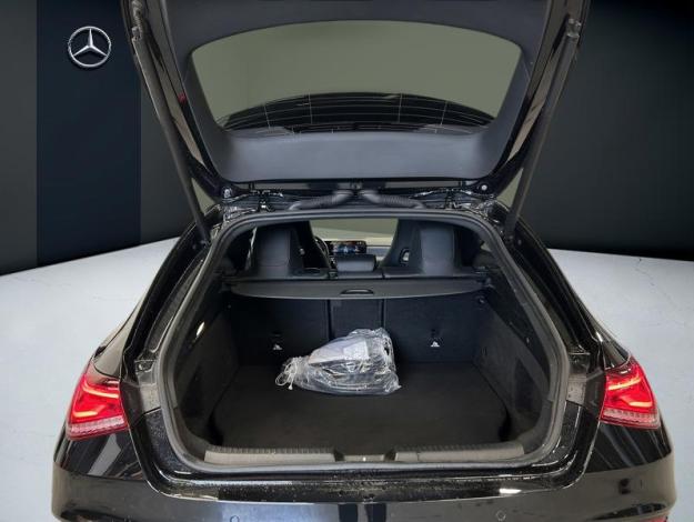 MERCEDES-BENZ CLA 250 e Shooting Brake AMG Line  