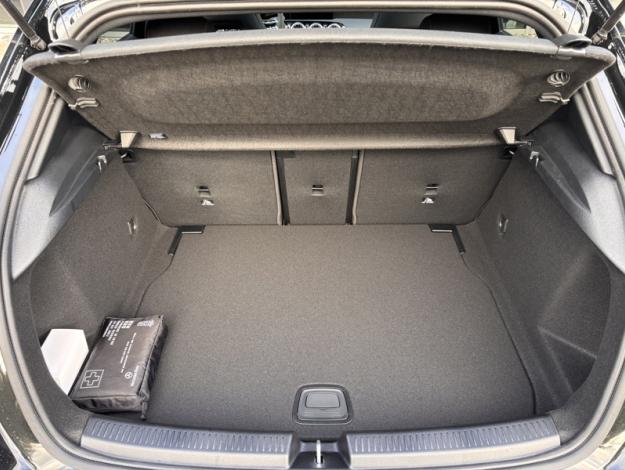 MERCEDES-BENZ Classe A 180 AMG Line  Classe A 180 AMG Line