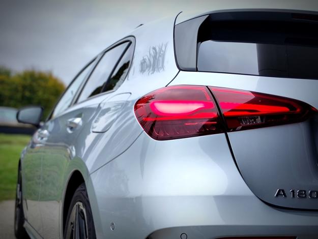 MERCEDES-BENZ Classe A 180 AMG Line  Classe A 180 AMG Line