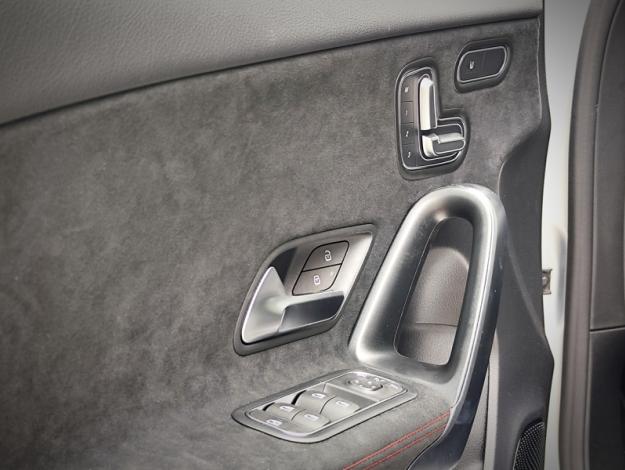 MERCEDES-BENZ Classe A 180 AMG Line  Classe A 180 AMG Line