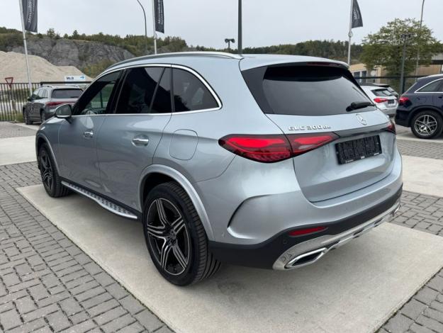 MERCEDES-BENZ GLC-Klasse GLC 300 de 4MATIC Off-Roader