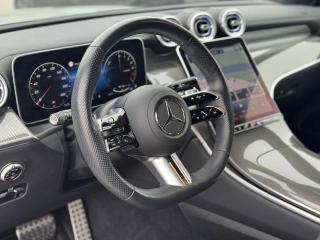 MERCEDES-BENZ GLC-Klasse GLC 300 de 4MATIC Off-Roader