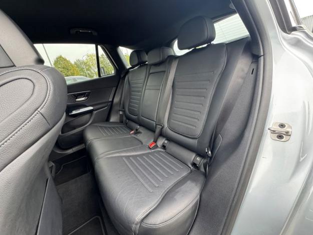 MERCEDES-BENZ GLC-Klasse GLC 300 de 4MATIC Off-Roader