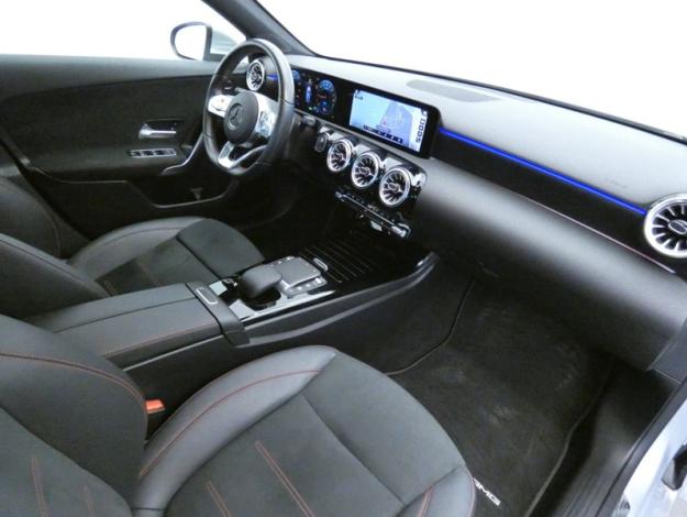 MERCEDES-BENZ Classe A 250 e Berline AMG Line AMG Line 