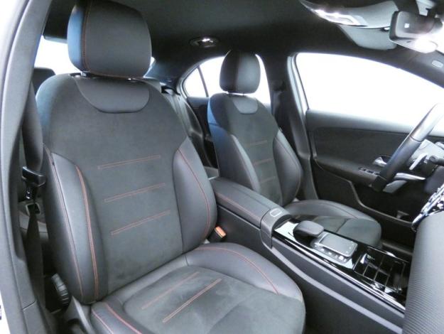 MERCEDES-BENZ Classe A 250 e Berline AMG Line AMG Line 