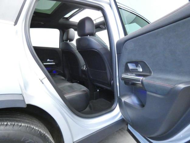 MERCEDES-BENZ GLA 200 d AMG Line  