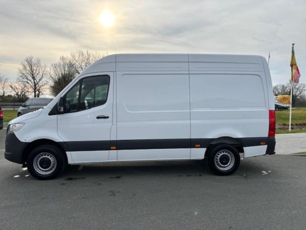 MERCEDES-BENZ Sprinter 311 FG 37 3,5t PRO   