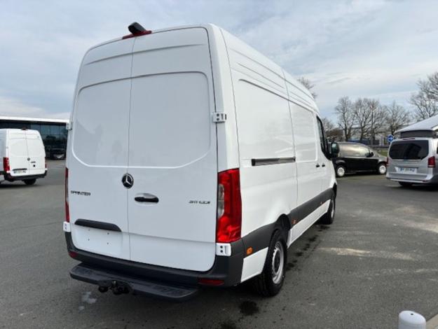 MERCEDES-BENZ Sprinter 311 FG 37 3,5t PRO   