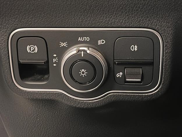 MERCEDES-BENZ Classe B 200 AMG Line Edition  Classe B/247 Classe B 200 AMG Line Edition