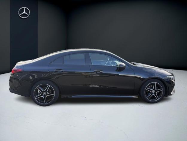 MERCEDES-BENZ CLA 180 Coupé AMG Pack Night  