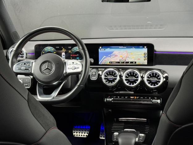 MERCEDES-BENZ Classe A 250 e AMG Line  