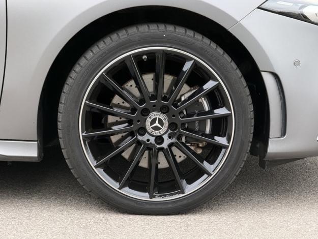 MERCEDES-BENZ Classe A 250 e AMG Line  