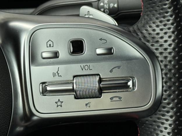 MERCEDES-BENZ Classe A 250 e AMG Line  