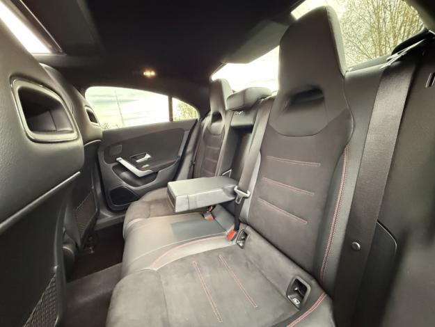 MERCEDES-BENZ CLA Coupé CLA 200 d Coupé AMG Line  