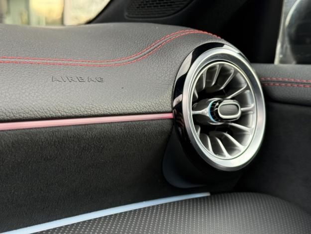 MERCEDES-BENZ CLA Coupé CLA 200 d Coupé AMG Line  