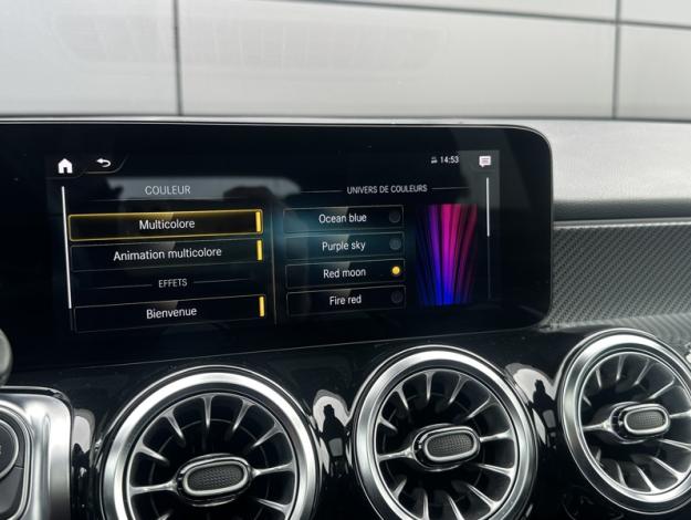 MERCEDES-BENZ GLB 200 d AMG Line  