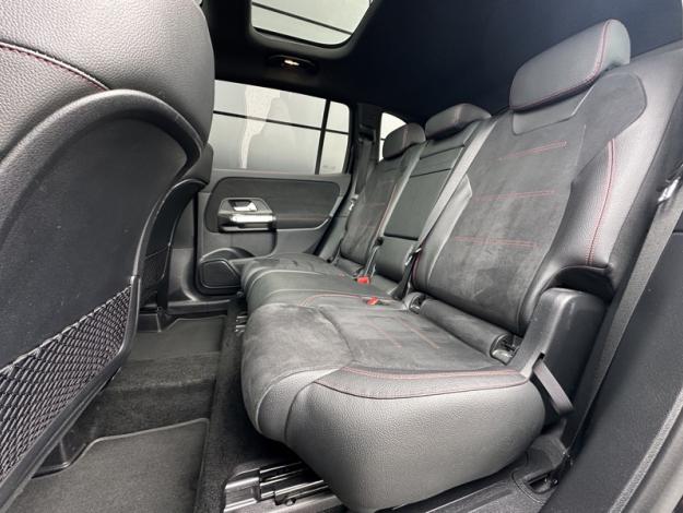 MERCEDES-BENZ GLB 200 d AMG Line  