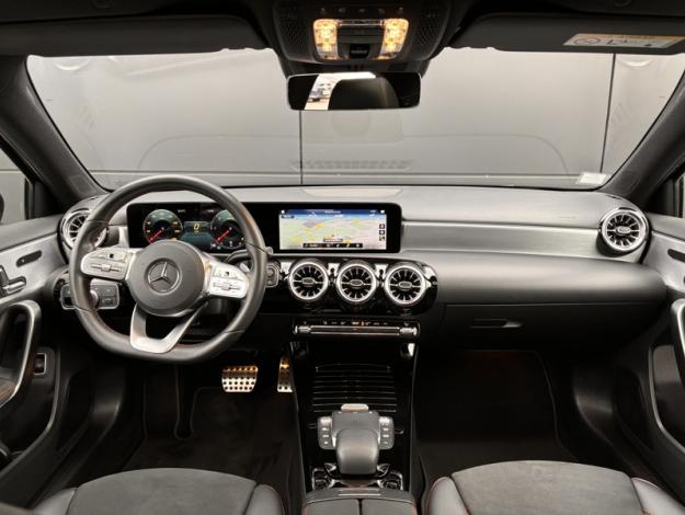 MERCEDES-BENZ Classe A 200 d Berline AMG Line  Classe A Berline / V1771 Classe A 200 d Berline AMG Line