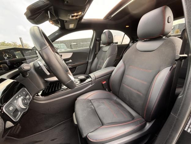 MERCEDES-BENZ Classe A 200 d Berline AMG Line  Classe A Berline / V1771 Classe A 200 d Berline AMG Line