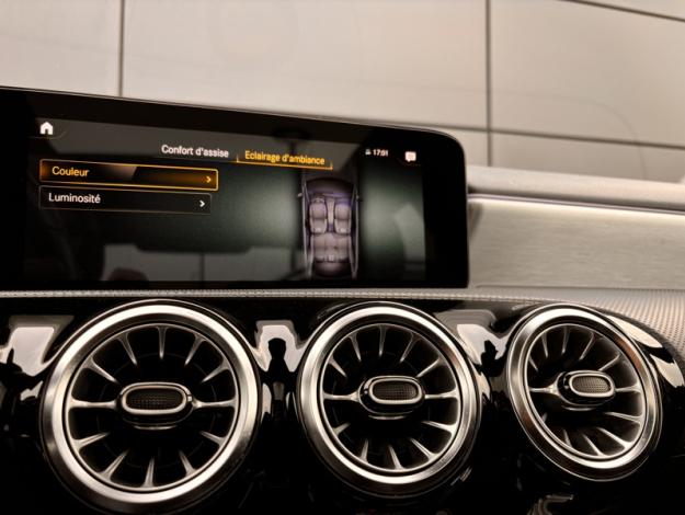 MERCEDES-BENZ Classe A 200 d Berline AMG Line  Classe A Berline / V1771 Classe A 200 d Berline AMG Line