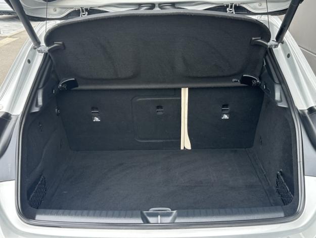MERCEDES-BENZ GLA 180 d Activity Edition  