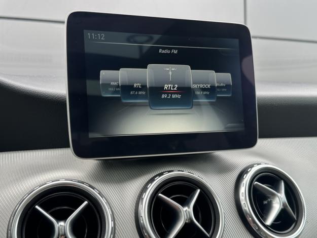 MERCEDES-BENZ GLA 180 d Activity Edition  