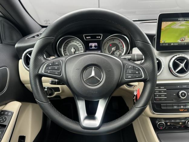 MERCEDES-BENZ GLA 180 d Activity Edition  