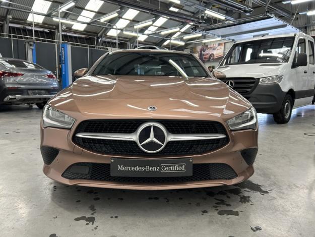 MERCEDES-BENZ CLA 180 Coupé Business  