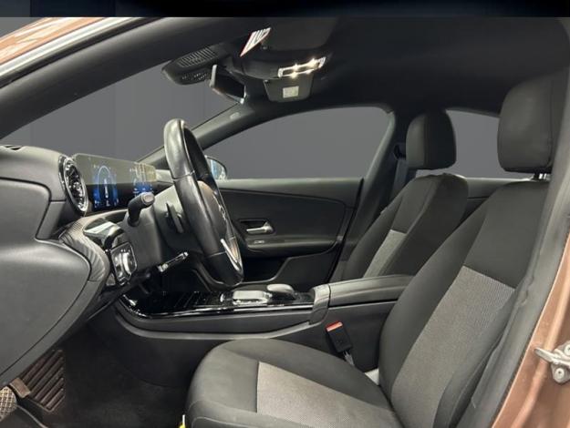 MERCEDES-BENZ CLA-Klasse CLA 180 Coupé